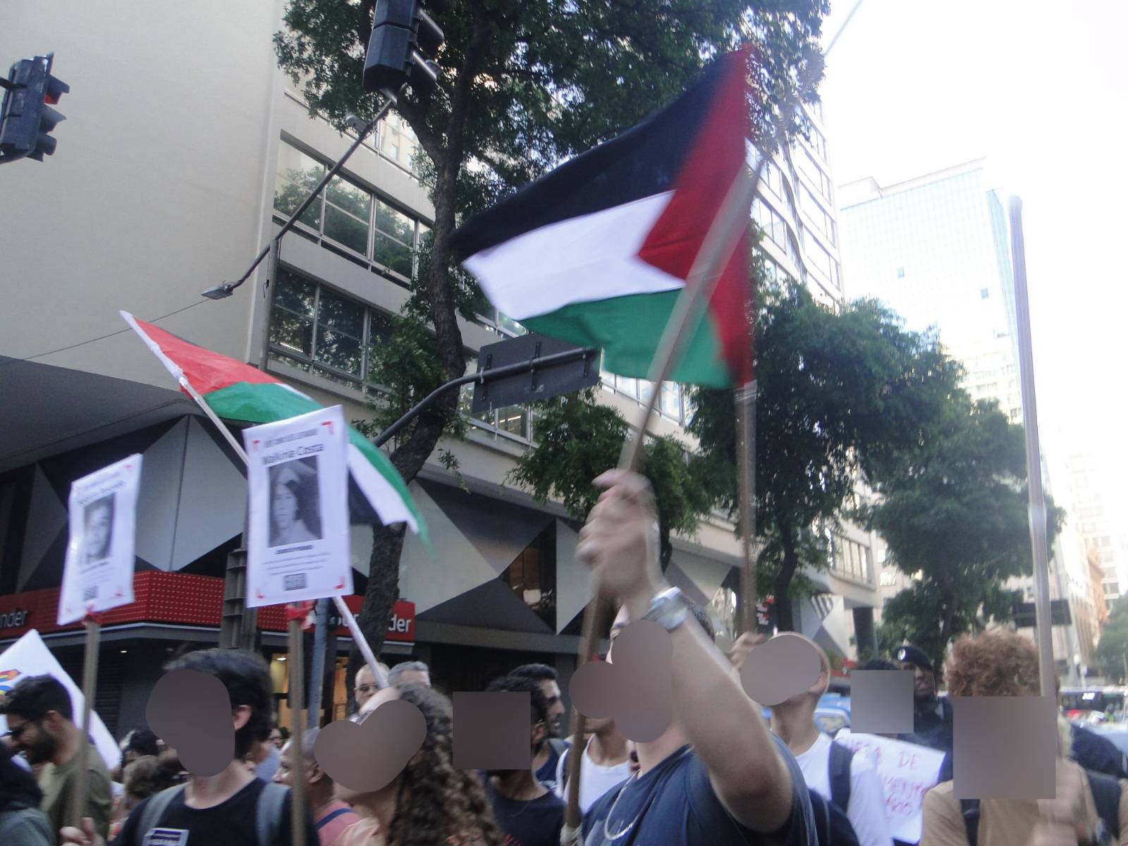 signal-2025-03-28-215307_008